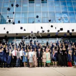 Удобный прокат мантии