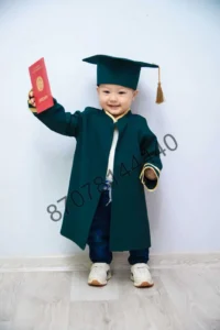 Детская мантия в аренду – идеальный наряд для особенного дня Детская мантия в аренду – идеальный наряд для особенного дня