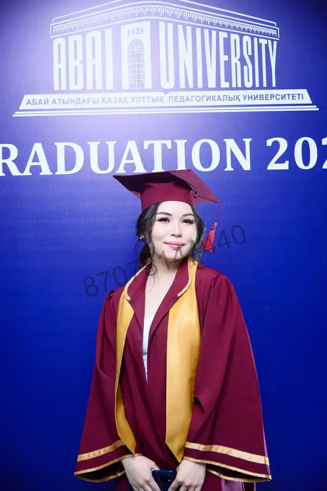 Как сделать коллективное фото в мантиях