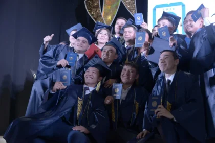 Престижная мантия в аренду