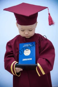 Детская мантия в аренду – идеальный наряд для особенного дня Детская мантия в аренду – идеальный наряд для особенного дня