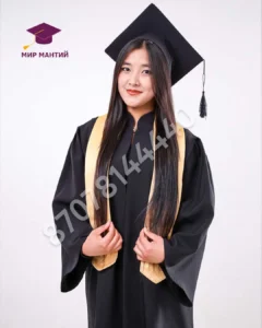 Торжественная мантия выпускника – традиции академического наряда