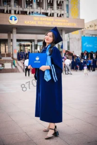 Удобный прокат мантии