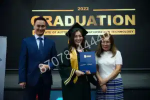 Как мантия влияет на эмоциональное восприятие выпускного