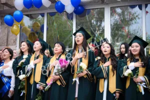 Мантия в детсаду - как не переборщить